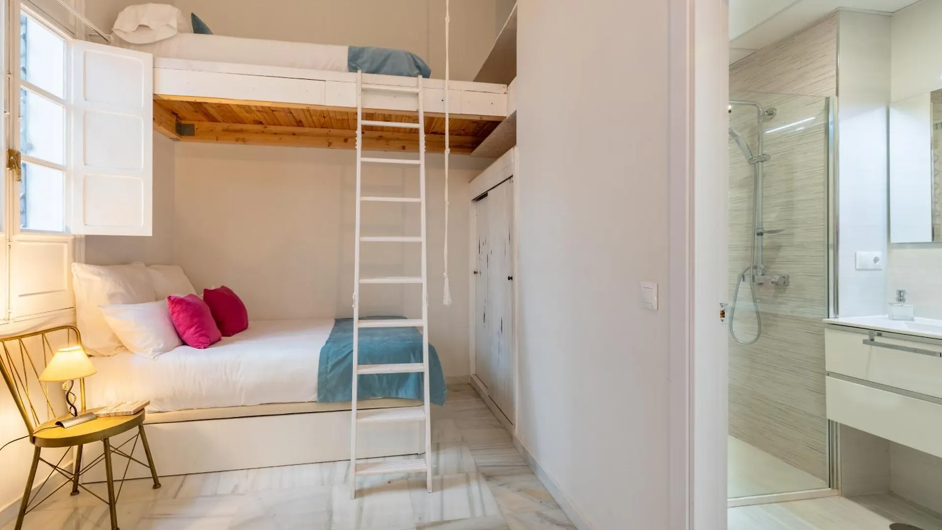 Luxury Loft By The Museum Lejlighed Sevilla 0*,